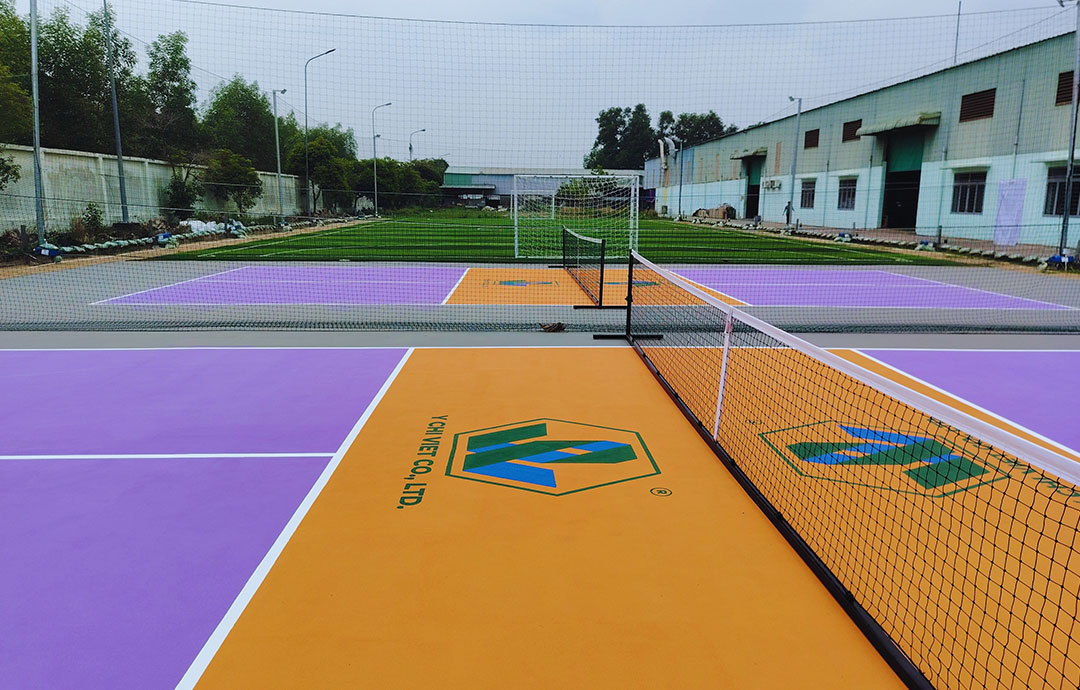 Công ty TNHH Ý Chí Việt "chơi lớn": Đầu tư sân bóng nhân tạo và sân pickleball, nâng cao đời sống tinh thần cho nhân viên