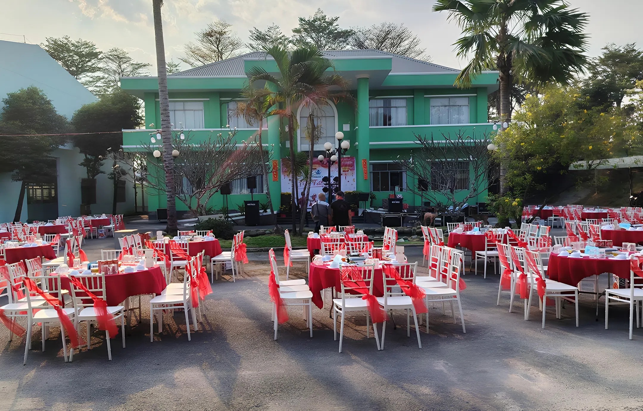 "Vững Ý Chí, Sáng Tương Lai" – Đêm tiệc Year-End Party đầy cảm xúc.